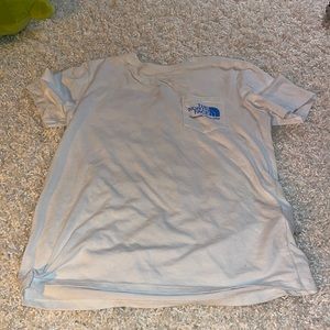 white women’s north face t shirt